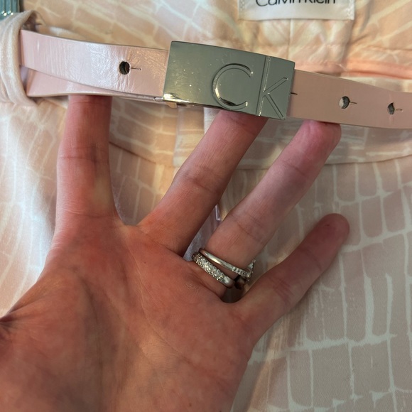 Calvin Klein Women’s Tapered Smart Pants with Belt Sz8 Work Casual Minimalist - Picture 7 of 10